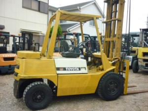 toyota forklift 02-2fd40 for sale in japan-1 4 ton